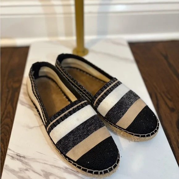 INC International Concepts Black and Cream Espadrilles size medium 8.5 - Picture 2 of 5